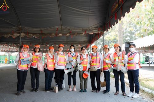 ภาพ No.111568:V.10 เก่งกล้า การเตรียมงาน เก็บงาน การรับบุญของเจ้าหน้าที่หน่วยงานต่างๆ เพื่อโครงการธรรมยาตรา กตัญญูบูชามหาปูชนียาจารย์ พระมงคลเทพมุนี (สด จนฺทสโร) พระผู้ปราบมาร อนุสรณ์สถาน 7 แห่ง ปีที่ 12 ระหว่างวันที่ 2 - 31 มกราคม พ.ศ.2567