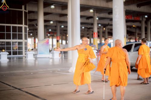 ภาพ No.220538:วันที่ 22 - 25 เมษายน พ.ศ. 2568 การต้อนรับพักค้างพระสังฆาธิการ และการเก็บงานพักค้าง เพื่องานวันคุ้มครองโลก ณ วัดพระธรรมกาย