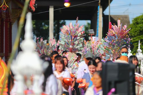 ภาพ No.95856:พิธีทอดกฐินสามัคคีทั่วไทย 5,000 วัด ณ วัดพระธาตุคู่บุญ จ.เชียงราย วันที่ 18 พฤศจิกายน พ.ศ. 2566