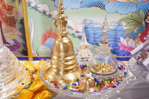 ภาพ No.80602:พิธีถวายพระบรมสารีริกธาตุแด่พระเดชพระคุณหลวงพ่อดร. ไมตรี ศากยะ เจ้าอาวาสวัดอานันทกุฏิ เพื่อประดิษฐานในเจดีย์สภาสงฆ์นิกายเถรวาท มหายานและวัชรยานแห่งเนปาล (Dharmodaya Sabha) ณ ลุมพินี ประเทศเนปาล  วันที่ 1 พฤษภาคม พ. ศ. 2566