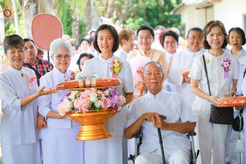 ภาพ No.168732:พิธีทอดกฐิน ณ วัดพุทธญาณวิสุทธิ์ กรุงเทพฯ ในโครงการกฐินสามัคคีทั่วไทย 30,000 วัด บูชาธรรม 80 ปี หลวงพ่อธัมมชโย โดยคณะศิษยานุศิษย์วัดพระธรรมกาย วันที่ 23 ตุลาคม พ.ศ. 2567