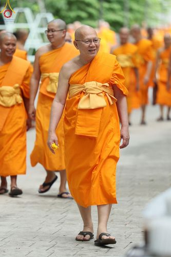 ภาพ No.145523:พิธีอธิษฐานพรรษาของคณะสงฆ์วัดพระธรรมกาย ณ อุโบสถพระไตรปิฎก วัดพระธรรมกาย วันอาทิตย์ที่ 21 กรกฎาคม พ.ศ. 2567