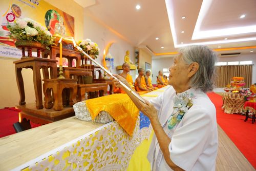 ภาพ No.183426:พิธีทอดกฐิน ณ ศูนย์ปฎิบัติธรรมวังเจ้า จ.ตาก ในโครงการทอดกฐินสามัคคีทั่วไทย 30,000 วัด บูชาธรรม 80 ปี หลวงพ่อธัมมชโย โดยคณะศิษยานุศิษย์วัดพระธรรมกาย วันที่ 23 ตุลาคม พ.ศ. 2567