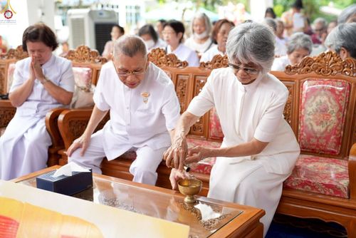 ภาพ No.257099:วันที่ 17 ตุลาคม พ.ศ. 2568 พิธีทอดกฐินสามัคคีทั่วไทย 30,000 วัด โดยคณะศิษยานุศิษย์ บูชาธรรม 81 ปี หลวงพ่อธัมมชโย ณ วัดไผ่ล้อม(เก่า) จ.ราชบุรี