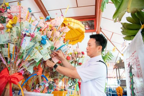 ภาพ No.95108:พิธีทอดกฐินสามัคคีทั่วไทย 5,000 วัด ณ วัดแสวงสามัคคีธรรม จ.ปทุมธานี วันที่ 18 พฤศจิกายน พ.ศ. 2566