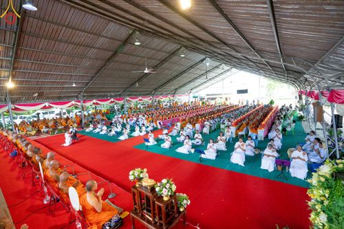 ภาพ No.152332:พิธีถวายมหาสังฆทานแด่พระภิกษุสงฆ์จำนวน 400 รูป ปีที่ 20 ณ ศูนย์อบรมเยาวชนผาสุกวนิช จ.ราชบุรี วันเสาร์ที่ 31 สิงหาคม พ.ศ. 2567