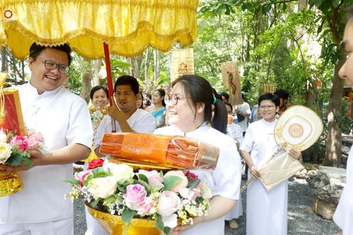 ภาพ No.259056:วันที่ 19 ตุลาคม พ.ศ. 2568 พิธีทอดกฐินสามัคคีทั่วไทย 30,000 วัด โดยคณะศิษยานุศิษย์ บูชาธรรม 81 ปี หลวงพ่อธัมมชโย ณ วัดโป่งตะขบ อ.วังม่วง จ.สระบุรี