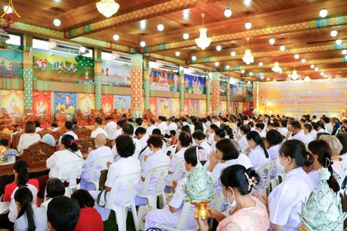 ภาพ No.166882:พิธีทอดกฐิน ณ วัดครุนอก ต.บางครุ อ.พระประแดง จ.สมุทรปราการ ในโครงการกฐินสามัคคีทั่วไทย 30,000 วัด บูชาธรรม 80 ปี หลวงพ่อธัมมชโย โดยคณะศิษยานุศิษย์วัดพระธรรมกาย วันที่ 20 ตุลาคม พ.ศ. 2567