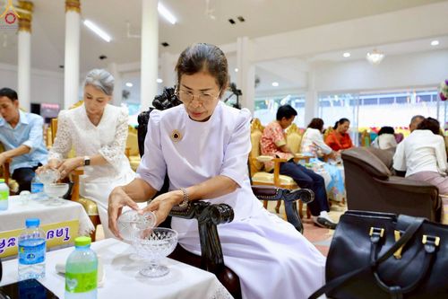 ภาพ No.253947:วันที่ 12 ตุลาคม พ.ศ. 2568 พิธีทอดกฐินสามัคคีทั่วไทย 30,000 วัด โดยคณะศิษยานุศิษย์ บูชาธรรม 81 ปี หลวงพ่อธัมมชโย ณ วัดเนินบุญญาราม(ต้นมะม่วง) อ.ศรีราชา จ.ชลบุรี