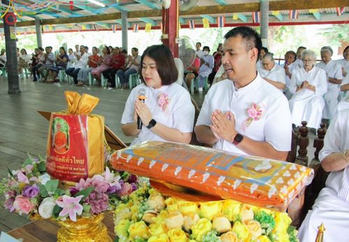 ภาพ No.163826:โครงการกฐินสามัคคีทั่วไทย 30,000 วัด บูชาธรรม 80 ปี หลวงพ่อธัมมชโย โดย คณะศิษยานุศิษย์วัดพระธรรมกาย ณ วัดตะแบกโพรง อ.ทับสะแก จ.ประจวบคีรีขันธ์ วันที่ 18 ตุลาคม พ.ศ. 2567