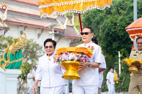 ภาพ No.200455:พิธีทอดผ้าป่าทำนุบำรุงศาสนสถาน ณ วัดรางกำหยาด ตำบลบางภาษี อำเภอบางเลน จังหวัดนครปฐม ในโครงการธรรมยาตรา กตัญญูบูชา มหาปูชนียาจารย์ พระมงคลเทพมุนี(สด จนฺทสโร) พระผู้ปราบมาร อนุสรณ์สถาน 7 แห่ง ปีที่ 13 วันที่ 22 มกราคม พ.ศ. 2568