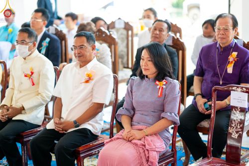 ภาพ No.103747:วันรวมพลังเด็กดี V-Star ผู้นำฟื้นฟูศีลธรรมโลก "รักษ์บวร รักษ์ศีล ๕ จังหวัดปทุมธานี" ปีที่ 5 ปีการศึกษา 2566 ณ วัดสายสุวพรรณ จ.ปทุมธานี วันศุกร์ที่ 22 ธันวาคม พ.ศ. 2566