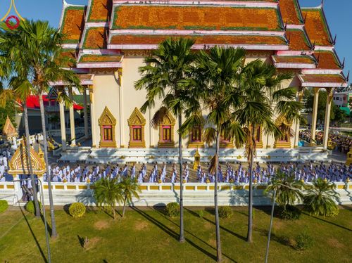 ภาพ No.101238:พิธีบรรพชาธรรมทายาท ในโครงการอุปสมบทบูชาธรรม มหาปูชนียาจารย์ พ.ศ. 2566 ณ วัดกลาง พระอารามหลวง จ.บุรีรัมย์ วันที่ 6 ธันวาคม พ.ศ. 2566