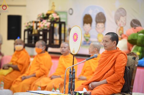 ภาพ No.102292:วันรวมพลังเด็กดี ผู้นำฟื้นฟูศีลธรรมโลก จังหวัดสระบุรี ณ ห้างทวีกิจคอมเพล็กซ์  อ.เมือง จ.สระบุรี วันพุธที่ 13 ธันวาคม พ.ศ. 2566