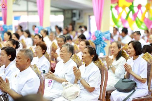 ภาพ No.254004:วันที่ 12 ตุลาคม พ.ศ. 2568 พิธีทอดกฐินสามัคคีทั่วไทย 30,000 วัด โดยคณะศิษยานุศิษย์ บูชาธรรม 81 ปี หลวงพ่อธัมมชโย ณ วัดบางขมิ้น อ.พระประแดง จ.สมุทรปราการ