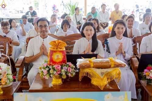 ภาพ No.263758:วันที่ 23 ตุลาคม พ.ศ. 2568 พิธีทอดกฐินสามัคคีทั่วไทย 30,000 วัด โดยคณะศิษยานุศิษย์ บูชาธรรม 81 ปี หลวงพ่อธัมมชโย ณ วัดเขาน้อยพัฒนาราม ต.สุรศักดิ์ อ.ศรีราชา จ.ชลบุรี