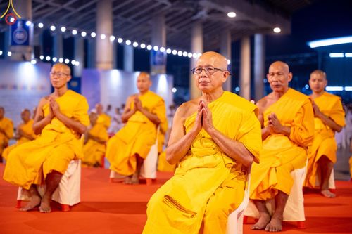 ภาพ No.207971:พิธีฉลองชัยชิตังเม สวดธัมมจักกัปวัตนสูตร ครบ 7,117,001,250 จบ ในวันมาฆบูชา วันพุธที่ 12 กุมภาพันธ์ พ.ศ. 2568 ณ วัดพระธรรมกาย จังหวัดปทุมธานี