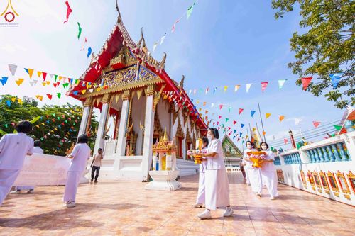 ภาพ No.91853:พิธีทอดกฐินสามัคคีทั่วไทย  ณ วัดบัวทอง  ต.บ้านปทุม อ.สามโคก จ.ปทุมธานี วันจันทร์ที่ 30 ตุลาคม พ.ศ. 2566