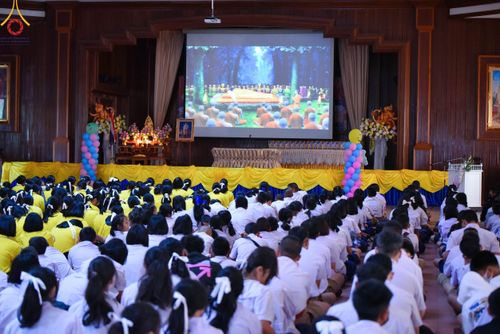 ภาพ No.103932:วันรวมพลังเด็กดี V-star ผู้นำฟื้นฟูศีลธรรมโลก จังหวัดจันทบุรี วันพุธที่ 13 ธันวาคม พ.ศ. 2566 ณ โรงเรียนศรียานุสรณ์จังหวัดจันทบุรี