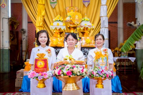 ภาพ No.252069:วันที่ 11 ตุลาคม พ.ศ. 2568 พิธีทอดกฐินสามัคคีทั่วไทย 30,000 วัด โดยคณะศิษยานุศิษย์ บูชาธรรม 81 ปี หลวงพ่อธัมมชโย ณ วัดลาดบัวหลวง จ.พระนครศรีอยุธยา