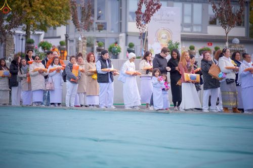 ภาพ No.262035:วันที่ 19 ตุลาคม พ.ศ. 2568 พิธีทอดกฐินวัดพระธรรมกายไรน์แลนด์ ประเทศเยอรมัน 