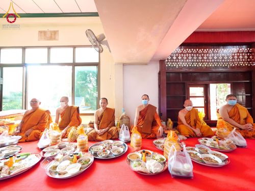 ภาพ No.179048:พิธีทอดกฐิน ณ วัดสามัคคีสุทธาวาส แขวงบางอ้อ เขตบางพลัด กรุงเทพฯ ในโครงการกฐินสามัคคีทั่วไทย 30,000 วัด บูชาธรรม 80 ปี หลวงพ่อธัมมชโย โดยคณะศิษยานุศิษย์วัดพระธรรมกาย วันที่ 2 พฤศจิกายน พ.ศ. 2567