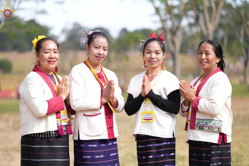 ภาพ No.104294:บรรยากาศ ทุ่งดอกทรัพย์บานชื่น ณ สวนพนาวัฒน์ อ.ฮอด จ.เชียงใหม่ ช่วงระหว่างวันที่ 20 - 25 ธันวาคม พ.ศ. 2566