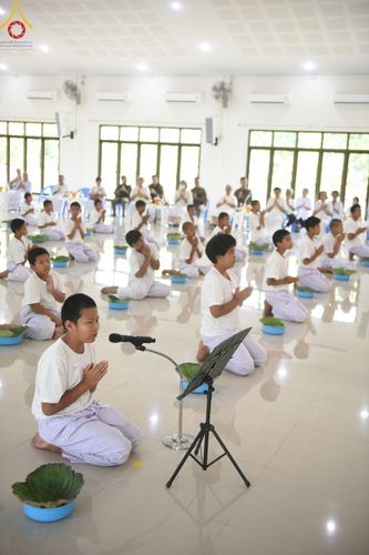 ภาพ No.133359:พิธีตัดปอยผม ธรรมทายาท โครงการบรรพชาสามเณร ฟื้นฟูพระพุทธศาสนาทั่วไทย  ณ ศูนย์ปฏิบัติธรรมจังหวัดสระบุรี อ.พระพุทธบาท จ.สระบุรี  วันที่ 2 เมษายน พ.ศ. 2567