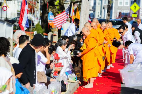 ภาพ No.98118:พิธีทอดกฐินสมปรารถนา วัดพระธรรมกายบอสตัน รัฐแมสซาชูเสตส์ ประเทศสหรัฐอเมริกา วันที่ 19 พฤศจิกายน พ.ศ. 2566