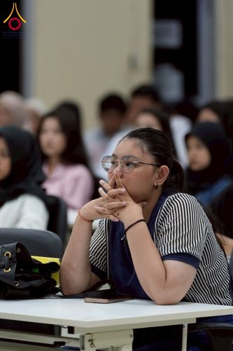 ภาพ No.227481:วันที่ 30 พฤษภาคม พ.ศ. 2568 สันติสุขจากสมาธิ แผ่ไพศาลในแดนอิเหนา : พระสงฆ์ไทยเยือนวิทยาลัยราเดนวิจายา อินโดนีเซีย