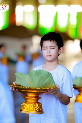 ภาพ No.132610:พิธีปลงผมยุวธรรมทายาท รุ่นที่ 32 มัชฌิมธรรมทายาท รุ่นที่ 28 ณ ลานธรรม วัดพระธรรมกาย วันเสาร์ที่ 30 มีนาคม พ.ศ. 2567