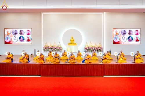 ภาพ No.87058:พิธีทักษิณานุปทานแด่บรรพชนตระกูลผ่องสวัสดิ์ และหมู่ญาติที่ล่วงลับไปแล้ว ณ มหาเจดีย์ทัตตชีโว ศูนย์อบรมเยาวชนกาญจนบุรี วันที่ 31 สิงหาคม พ.ศ. 2566