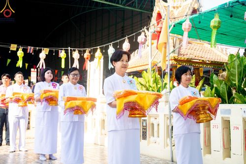 ภาพ No.199221:พิธีทอดผ้าป่าทำนุบำรุงศาสนสถาน ณ วัดลำพญา ตำบลลำพญา อำเภอบางเลน จังหวัดนครปฐม ในโครงการธรรมยาตรา กตัญญูบูชา มหาปูชนียาจารย์ พระมงคลเทพมุนี(สด จนฺทสโร) พระผู้ปราบมาร อนุสรณ์สถาน 7 แห่ง ปีที่ 13 วันที่ 21 มกราคม พ.ศ. 2568