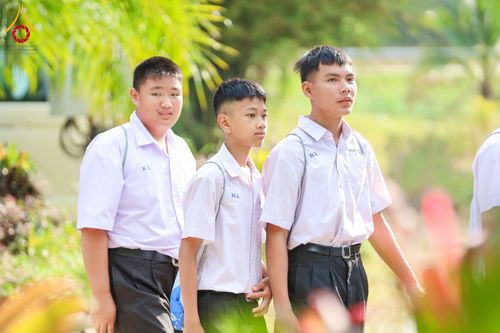 ภาพ No.183967:วันรวมพลังเด็กดี V-Star ผู้นำฟื้นฟูศีลธรรมโลก ประจำปี 2567 ณ ศูนย์ปฏิบัติธรรมลำปาง ต.บ้านเป้า อ.เมือง จ.ลำปาง วันที่ 26 พฤศจิกายน พ.ศ. 2567