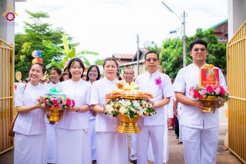 ภาพ No.177220:พิธีทอดกฐิน ณ วัดแถวอรัญญาวาส ต.หนองขาม อ.แก้งคร้อ จ.ชัยภูมิ ในโครงการทอดกฐินสามัคคีทั่วไทย 30,000 วัด บูชาธรรม 80 ปี หลวงพ่อธัมมชโย โดยคณะศิษยานุศิษย์วัดพระธรรมกาย วันที่ 30 ตุลาคม พ.ศ. 2567