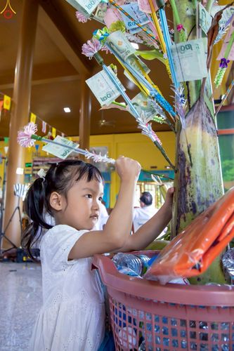 ภาพ No.267078:วันที่ 26 ตุลาคม พ.ศ. 2568 พิธีทอดกฐินสามัคคีทั่วไทย ณ วัดหนองม่วง อ.เฉลิมพระเกียรติ จ.สระบุรี โดยคณะศิษยานุศิษย์ บูชาธรรม 81 ปี หลวงพ่อธัมมชโย