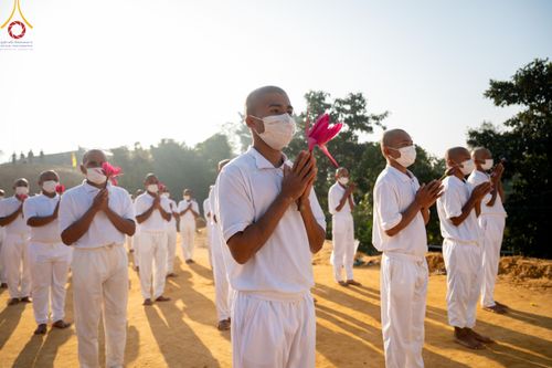 ภาพ No.130241:Photo Story ปฐมบรรพชาชาวพุทธมาร์มา Episode 3/5 วันที่ 9 กุมภาพันธ์ พ.ศ. 2567 ในโครงการบรรพชาสามเณร ครั้งแรกของชาวพุทธมาร์มา บังกลาเทศ ณ วัดธัมจักร อรัญกุฏิ เมืองรัมการ์ คาร์กาชารี บังกลาเทศ