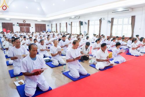 ภาพ No.153780:โครงการอบรมอุบาสก อุบาสิกาแก้ว รุ่นที่ 1 ผู้แทนทอดกฐินสามัคคี 30,000 วัดทั่วไทย ระหว่างวันที่ 6-8 กันยายน พ.ศ. 2567 ณ ศูนย์ปฏิบัติธรรมลำปาง