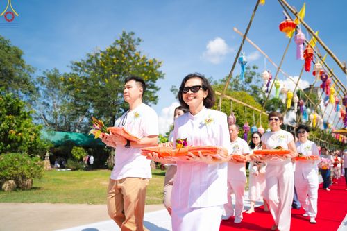 ภาพ No.93960:พิธีทอดกฐินสามัคคีทั่วไทย 5,000 วัด ณ วัดผาแตน ต.หางดง อ.ฮอด จ.เชียงใหม่ วันที่ 8 พฤศจิกายน พ.ศ. 2566