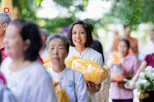 ภาพ No.171555:พิธีทอดกฐิน ณ วัดไชยภูมิ จ.อยุธยา ในโครงการกฐินสามัคคีทั่วไทย 30,000 วัด บูชาธรรม 80 ปี หลวงพ่อธัมมชโย โดยคณะศิษยานุศิษย์วัดพระธรรมกาย วันที่ 26 ตุลาคม พ.ศ. 2567