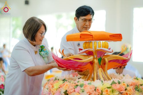 ภาพ No.178930:พิธีทอดกฐิน ณ ศูนย์ธุดงคสถานบ้านหมี่ อ.บ้านหมี่ จ.ลพบุรี ในโครงการกฐินสามัคคีทั่วไทย 30,000 วัด บูชาธรรม 80 ปี หลวงพ่อธัมมชโย โดยคณะศิษยานุศิษย์วัดพระธรรมกาย วันที่ 10 พฤศจิกายน พ.ศ. 2567