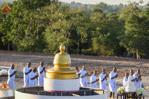 ภาพ No.278057:วันเสาร์ที่ 6 ธันวาคม พ.ศ. 2568 พิธีเวียนประทักษิณ ขอขมามอบผ้าไตร บรรพชาอุปสมบทหมู่ธรรมทายาท จำนวน 53 รูป โครงการอุปสมบทหมู่ รุ่นบูชาธรรมมหาปูชนียาจารย์ ประจำปี 2568 จังหวัดสระบุรี