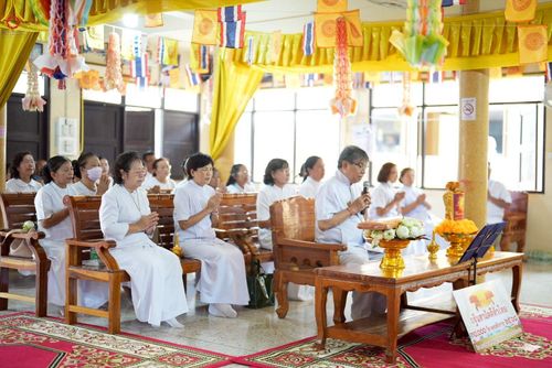 ภาพ No.254940:วันที่ 13 ตุลาคม พ.ศ. 2568 พิธีทอดกฐินสามัคคีทั่วไทย 30,000 วัด โดยคณะศิษยานุศิษย์ บูชาธรรม 81 ปี หลวงพ่อธัมมชโย ณ วัดบูรณราษฎร์ศรัทธาทำ อ.นาดี จ.ปราจีนบุรี