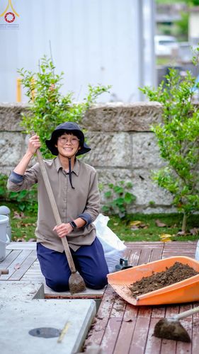 ภาพ No.137081:การเตรียมงาน ขุมหลุมเพื่อพิธีฝังลูกนิมิต ณ วัดพระธรรมกายโทชิหงิ ประเทศญี่ปุ่น วันพฤหัสบดีที่ 16 พฤษภาคม พ.ศ. 2567
