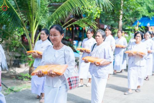 ภาพ No.179183:พิธีทอดกฐิน ณ ศูนย์ปฎิบัติธรรมศรีสะเกษ (สวนป่าตะวันธรรม) อ.กันทรารมย์ จ.ศรีสะเกษ ในโครงการกฐินสามัคคีทั่วไทย 30,000 วัด บูชาธรรม 80 ปี หลวงพ่อธัมมชโย โดยคณะศิษยานุศิษย์วัดพระธรรมกาย วันที่ 26 ตุลาคม พ.ศ. 2567
