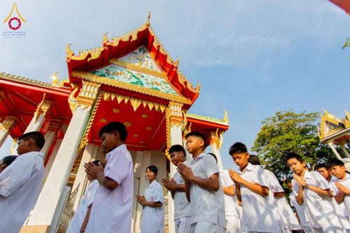 ภาพ No.199848:พิธีทอดผ้าป่าทำนุบำรุงศาสนสถาน ณ วัดบางช้างใต้ ตำบลบางช้าง อำเภอสามพราน จังหวัดนครปฐม ในโครงการธรรมยาตรา กตัญญูบูชา มหาปูชนียาจารย์ พระมงคลเทพมุนี(สด จนฺทสโร) พระผู้ปราบมาร อนุสรณ์สถาน 7 แห่ง ปีที่ 13 วันที่ 22 มกราคม พ.ศ. 2568