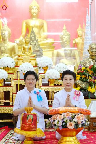 ภาพ No.166338:พิธีทอดกฐิน ณ วัดคูหาสุวรรณ จ.สุโขทัย ในโครงการกฐินสามัคคีทั่วไทย 30,000 วัด บูชาธรรม 80 ปี หลวงพ่อธัมมชโย โดยคณะศิษยานุศิษย์วัดพระธรรมกาย วันที่ 27 ตุลาคม พ.ศ. 2567