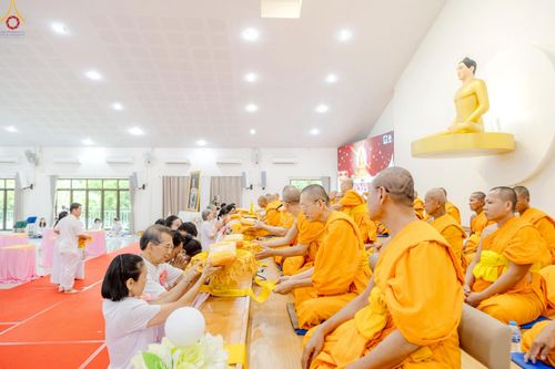 ภาพ No.246816:วันอาทิตย์ที่ 14 กันยายน พ.ศ. 2568 พิธีทอดผ้าป่า ซื้อดิน ปรับพื้นที่ลานธรรม  และพิธีกลั่นแผ่นดิน โปรยทราย สถาปนาองค์พระเจดีย์ เพื่อสร้างสันติภาพโลก  ณ ศูนย์ปฏิบัติธรรมสระบุรี อ.พระพุทธบาท จ.สระบุรี