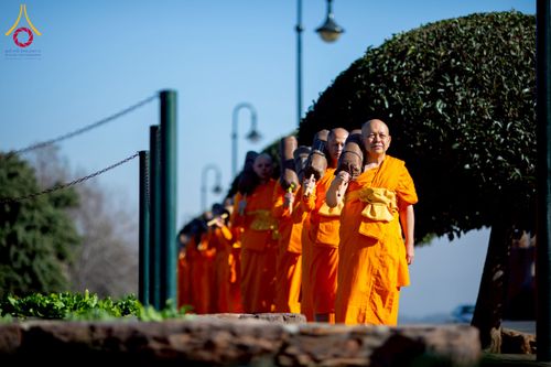 ภาพ No.232801:วันที่ 1 กรกฏาคม พ.ศ. 2568 Dhammayatra in South Africa 2025 ธรรมยาตราแอฟริกาใต้ — เส้นทางแห่งสติ สมาธิ และปัญญา ธรรมทายาทที่ได้อบรมโครงการบรรพชาอุปสมบทหมู่ครั้งที่ 2 ณ วัดพระธรรมกายโจฮันเนสเบิร์ก ประเทศแอฟริกาใต้