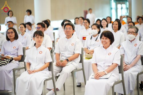 ภาพ No.161326:พิธีรับดวงแก้วนักเรียนบาลี ผู้สมัครสอบในนามวัดพระธรรมกาย วันอาทิตย์ที่ 6 ตุลาคม พ.ศ. 2567 ณ ค่ายจองแชมป์ หมู่กุฏิสามเณรเปรียญธรรม วัดพระธรรมกาย จ.ปทุมธานี